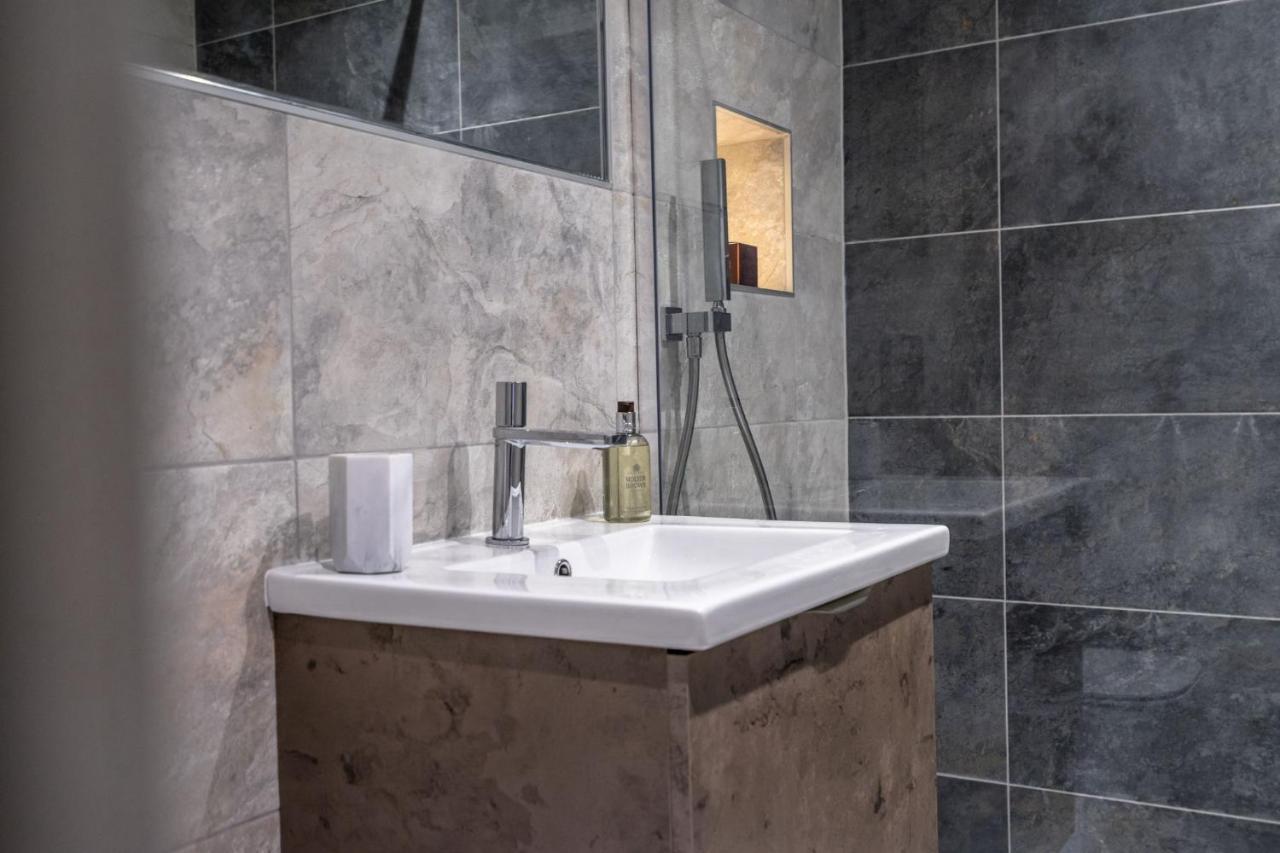 The Quadrant - The King Suite York Exteriör bild